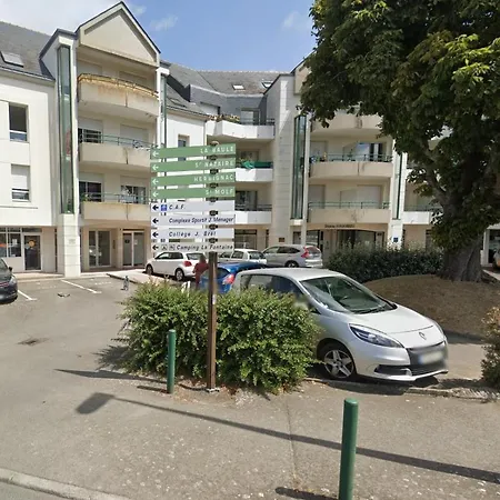 Chez A.s.y. *